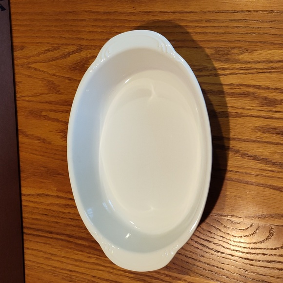 Pfaltzgraff Grapevine Pattern Dish - Picture 2 of 5